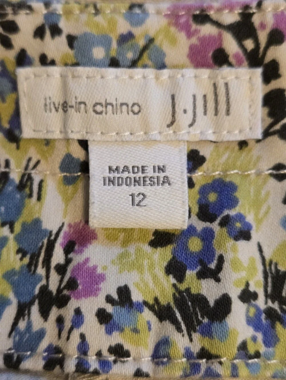 J. JILL LIVE-IN CHINO Floral Cotton Blend Mini Skirt. Size 12.